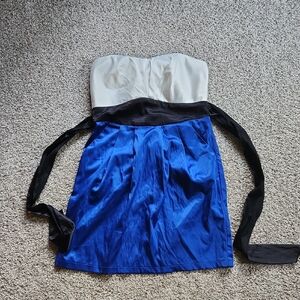 Elegant Blue and White Strapless Dress